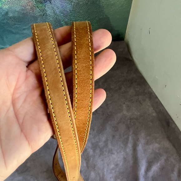 Louis Vuitton Vachetta Adjustable Strap Set 32” b21 - Picture 9 of 15